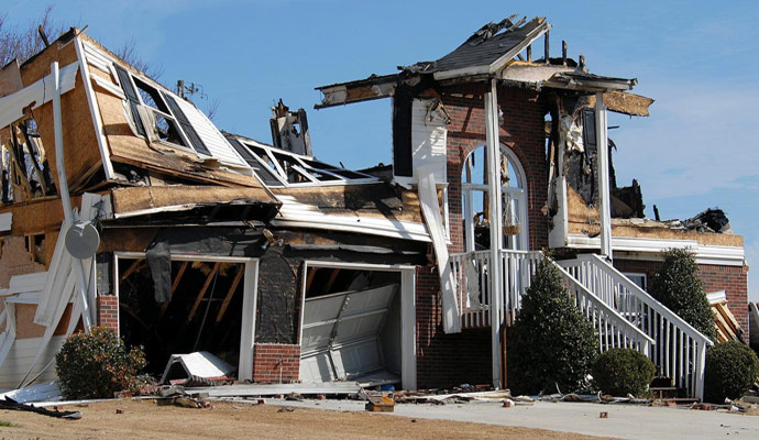 Tarp Over Service for Fire-Damaged Properties in Cincinnati